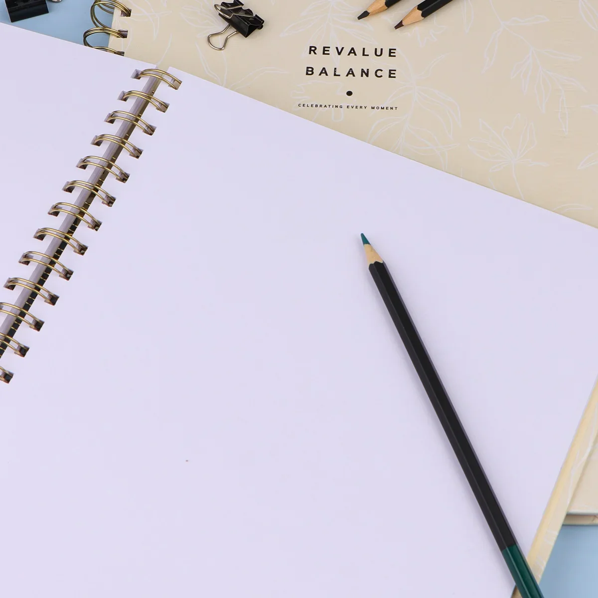 Revalue Balance Hard Cover Thick Page Sketchbook - Image 3